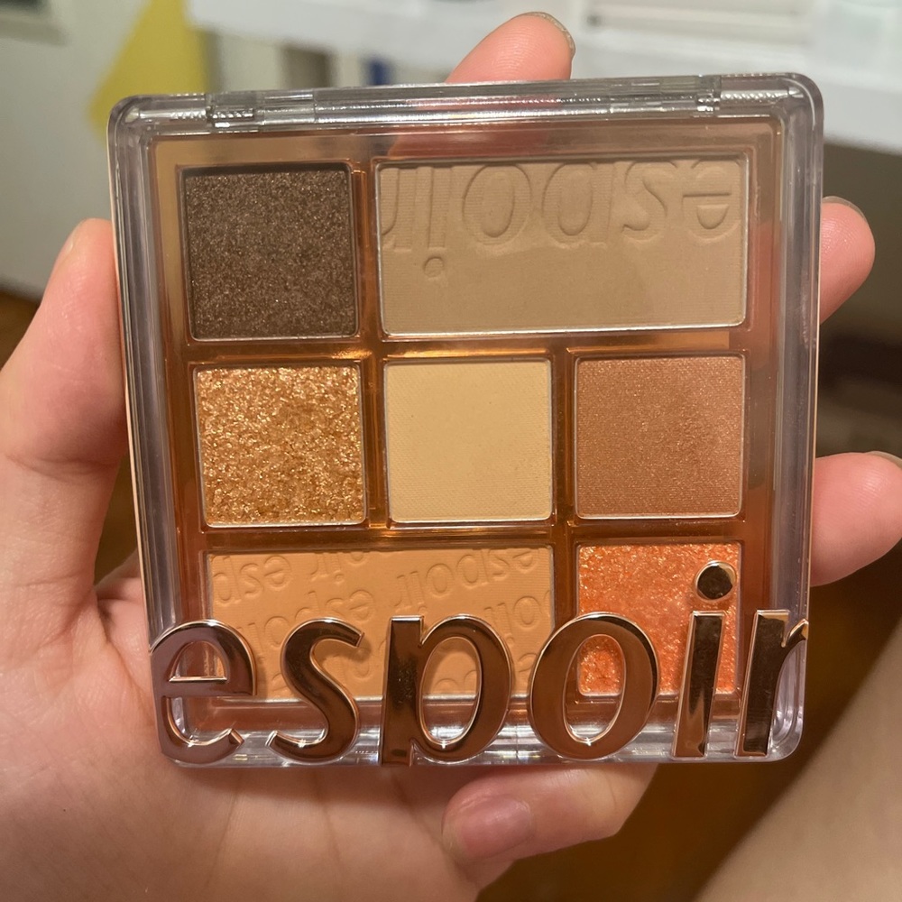 brand new Korean palette espoir